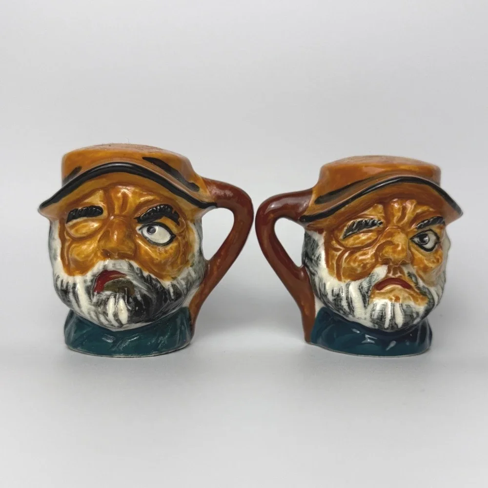 Salt & Pepper Shakers Winking Bearded Fisherman Sea Captain Vintage 50s Toby Jug